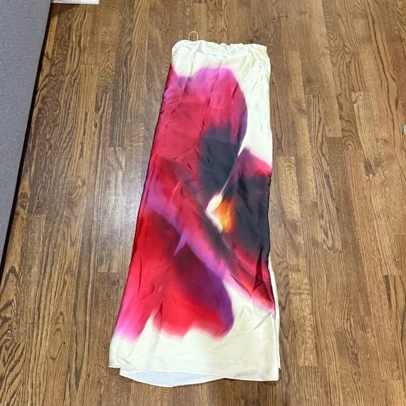 Abercrombie & Fitch Strapless Dress with Red and Purple Floral - Picture 3 of 4